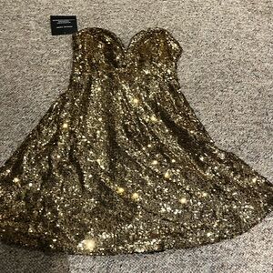 Revamped Gold Sequin Strapless Party Dress